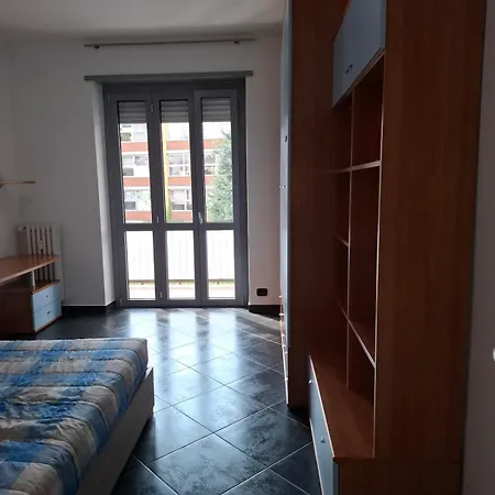 Ada Negri House - Entire * トリノ