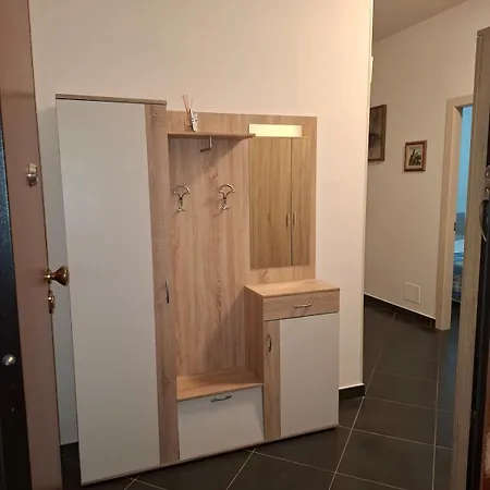 Apartment Ada Negri House - Entire Turin