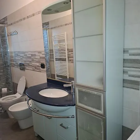 Ada Negri House - Entire Турин