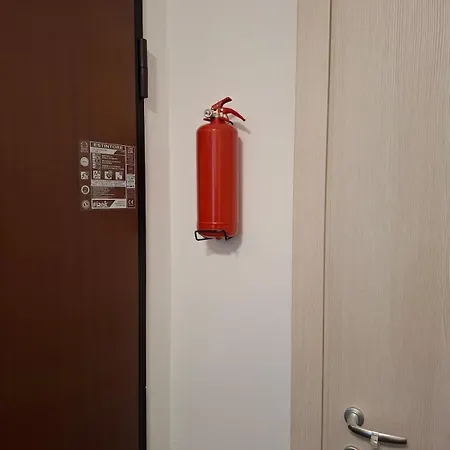 Ada Negri House - Entire Apartamento